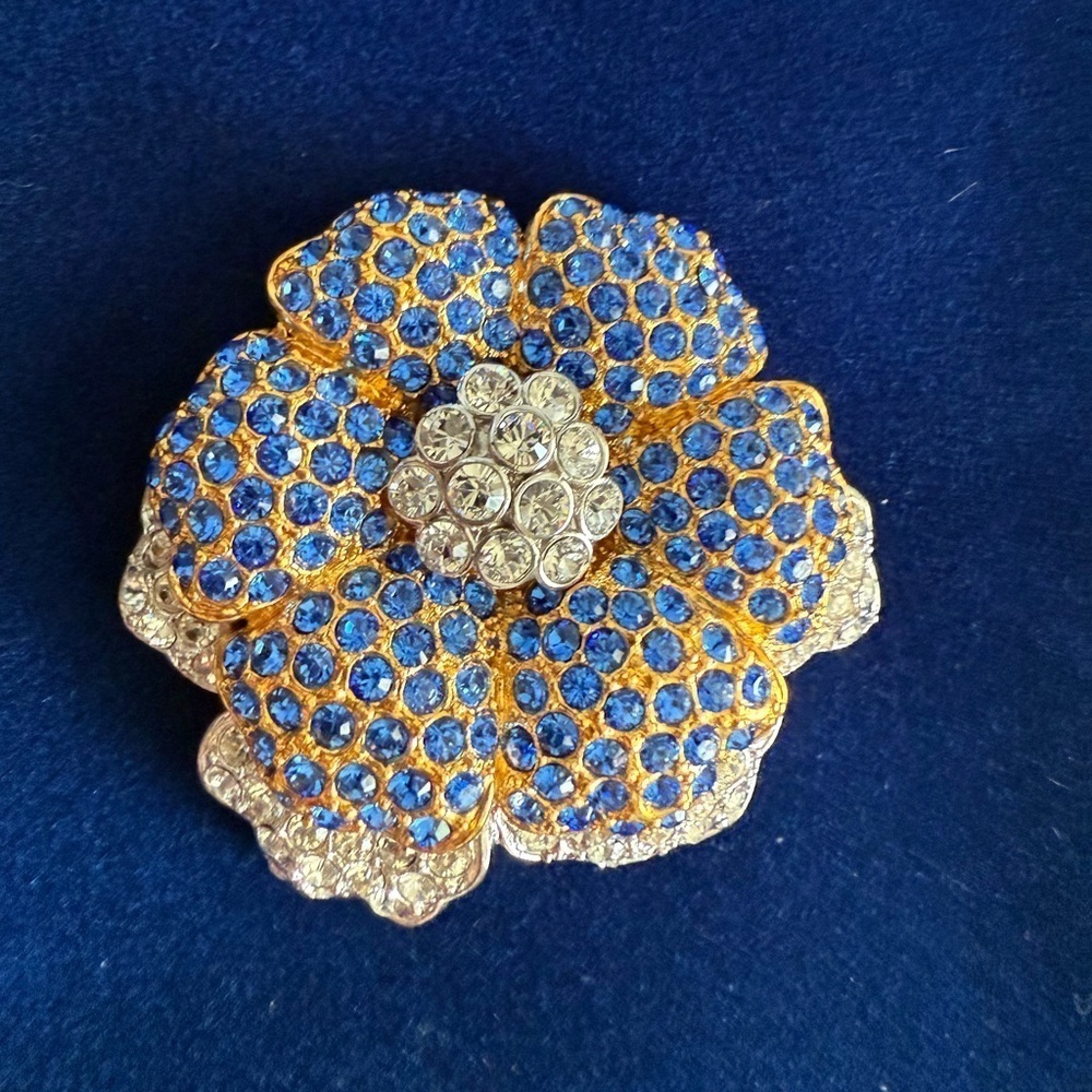 Camrose & Kross Empress Sapphire Brooch